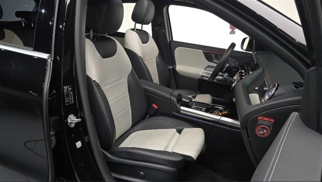 Mercedes Benz GLA Class - Vista 10