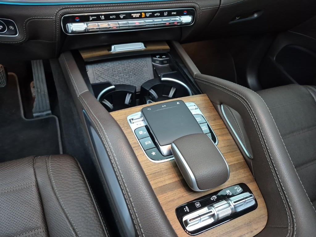 Mercedes Benz GLE Class - Vista 10