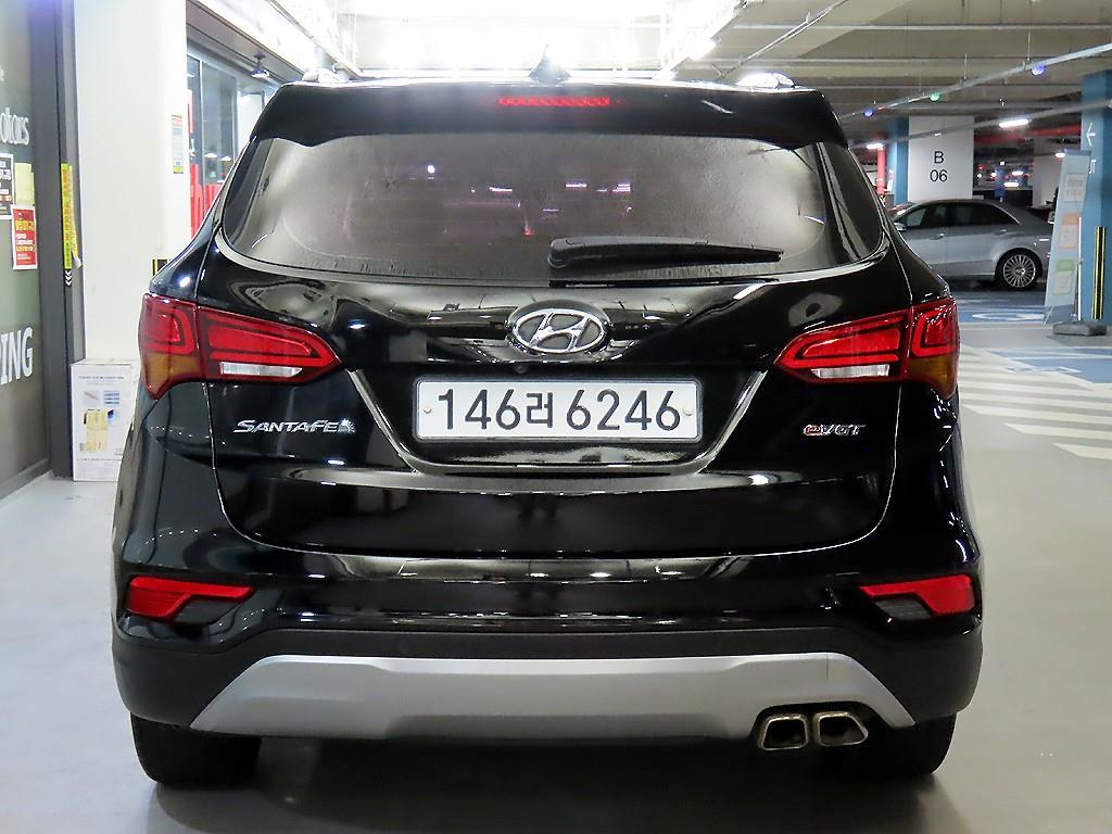 HYUNDAI Santa Fe - Vista 5