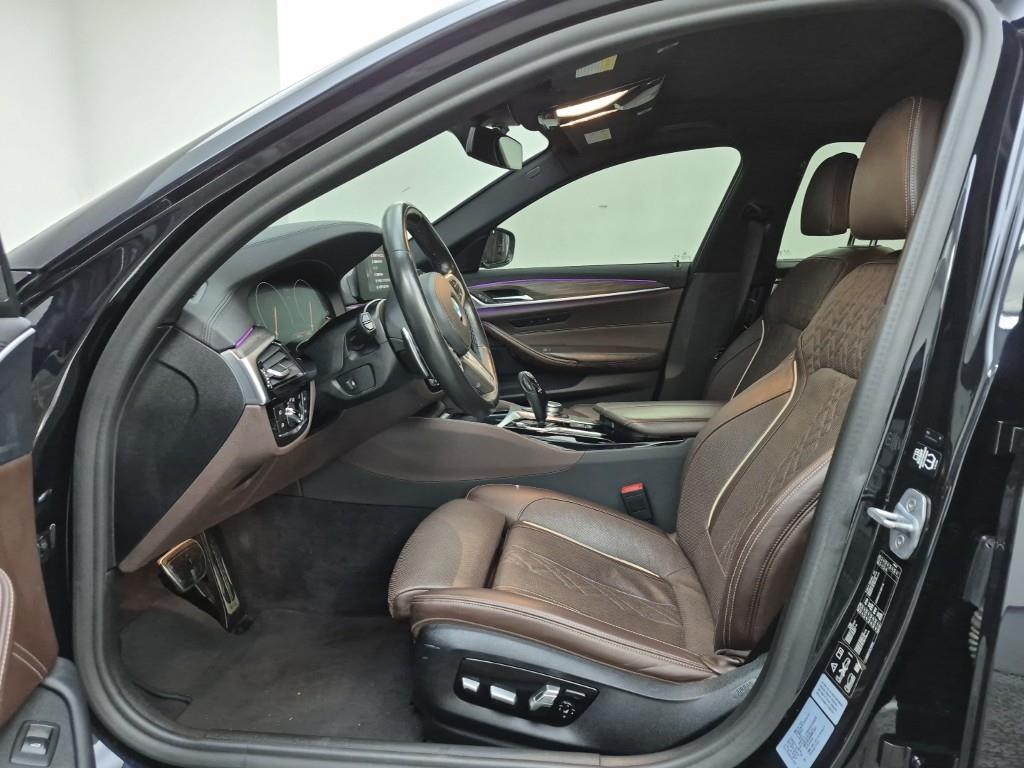 BMW 5 Series - Vista 11