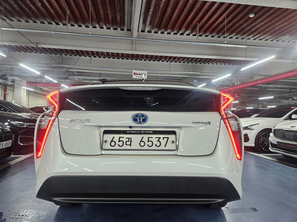 Toyota Prius - Vista 5