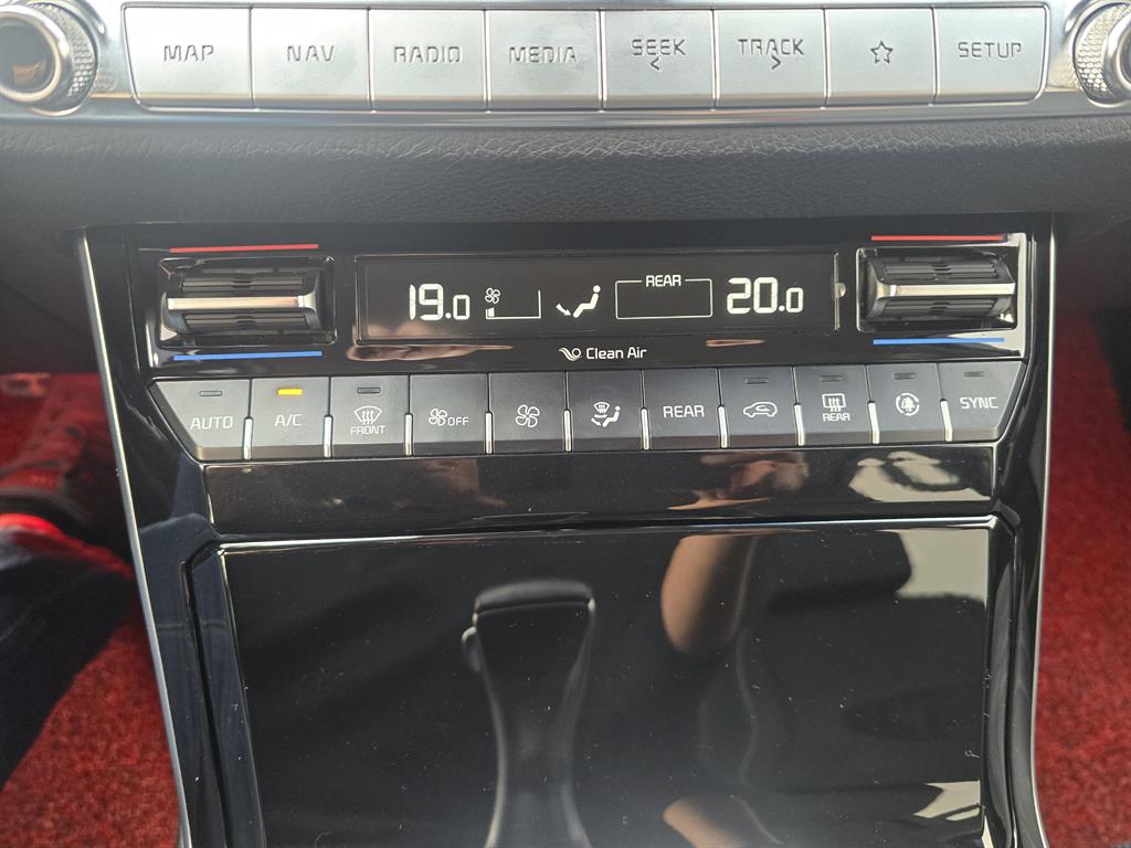 KIA Mohave - Vista 11