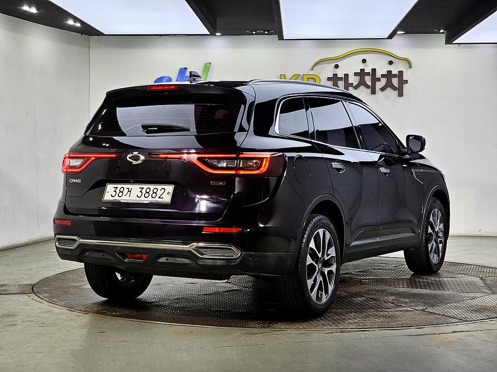 SAMSUNG QM6 - Vista 4