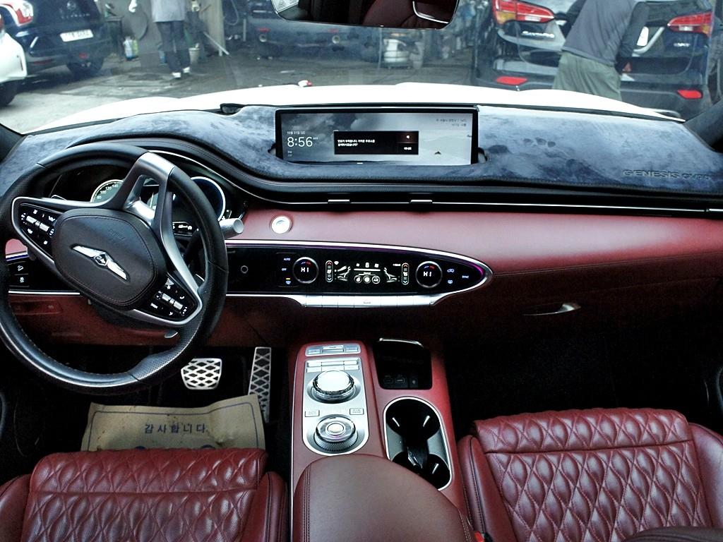 Genesis GV70 2022 Blanco - Importación desde Corea - HF Imports Iquique - Foto 7