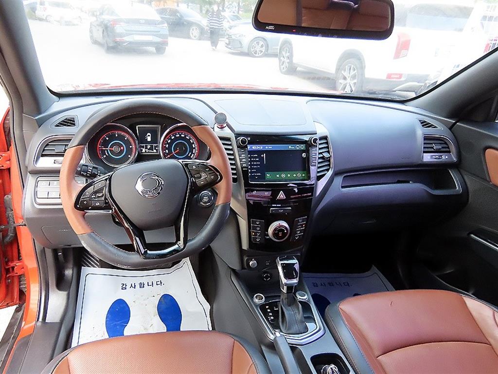 Ssangyong Tivoli - Vista 7