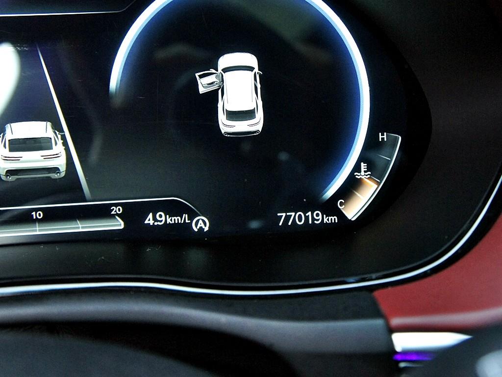 Genesis GV70 2022 Blanco - Importación desde Corea - HF Imports Iquique - Foto 9