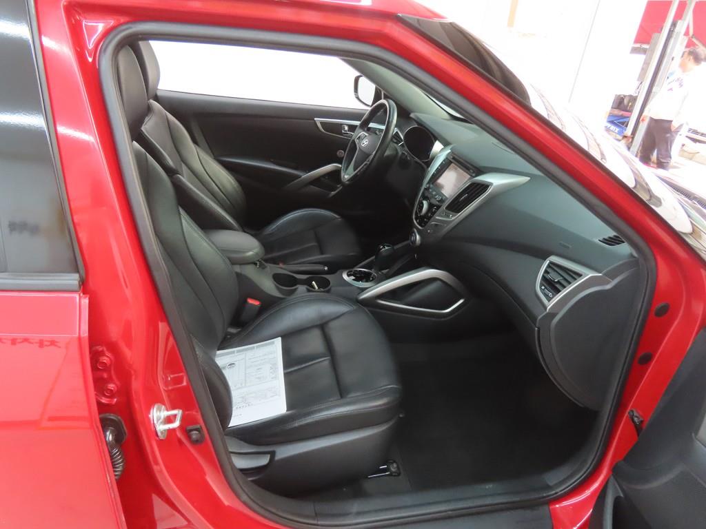 HYUNDAI Veloster - Vista 7