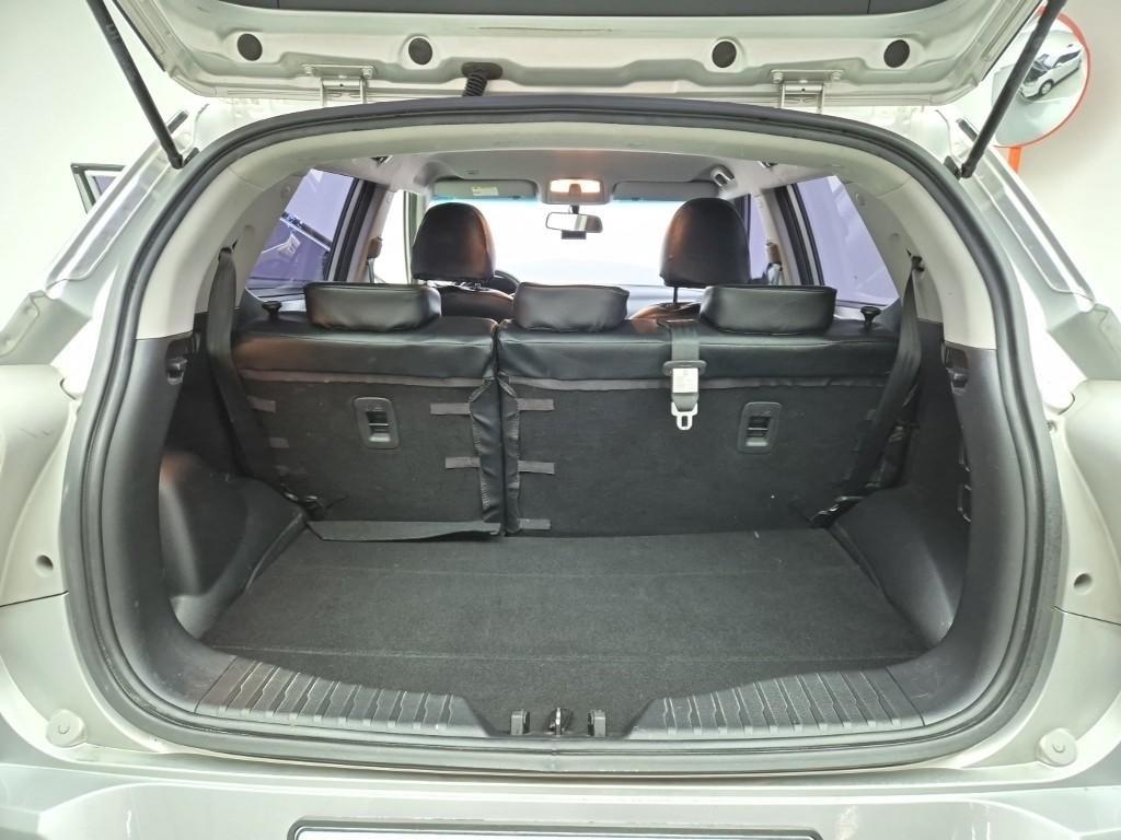 Ssangyong Tivoli 2016 Plateado - Importación desde Corea - HF Imports Iquique - Foto 15