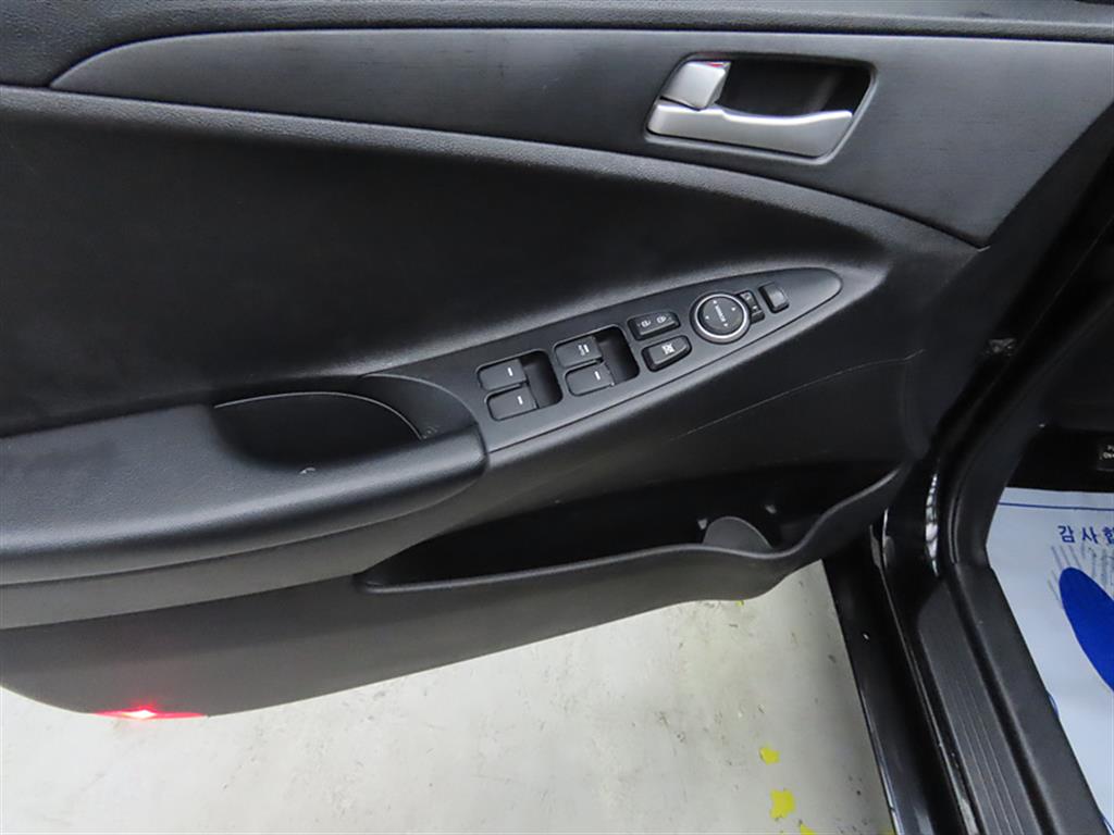 HYUNDAI Sonata 2015 Negro - Importación desde Corea - HF Imports Iquique - Foto 13