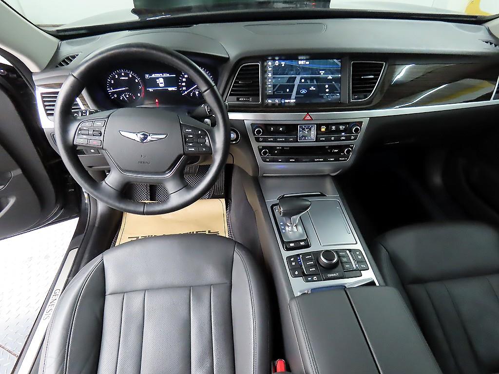 Genesis G80 - Vista 7