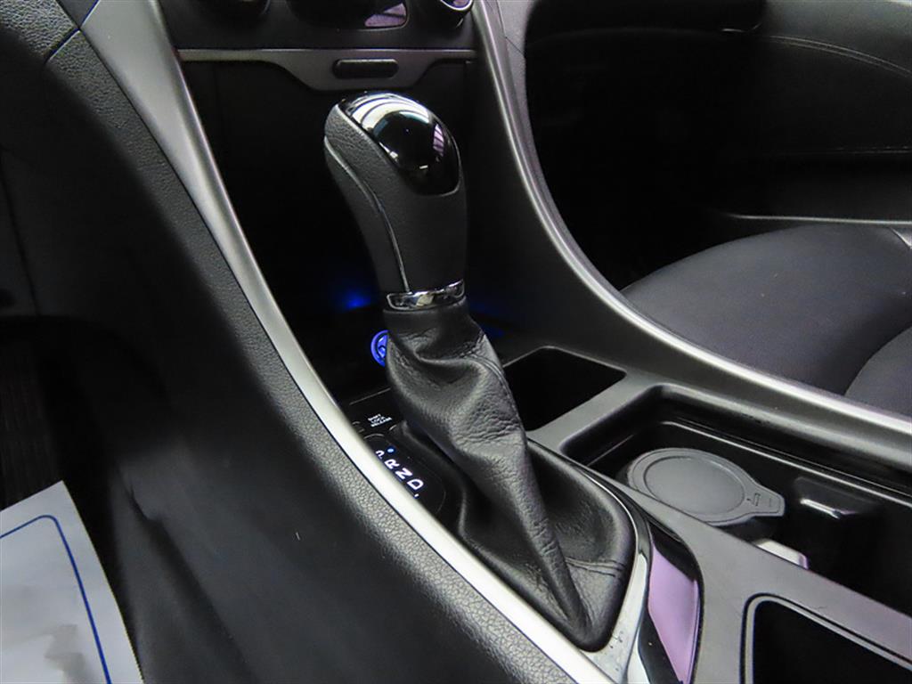 HYUNDAI Sonata - Vista 11