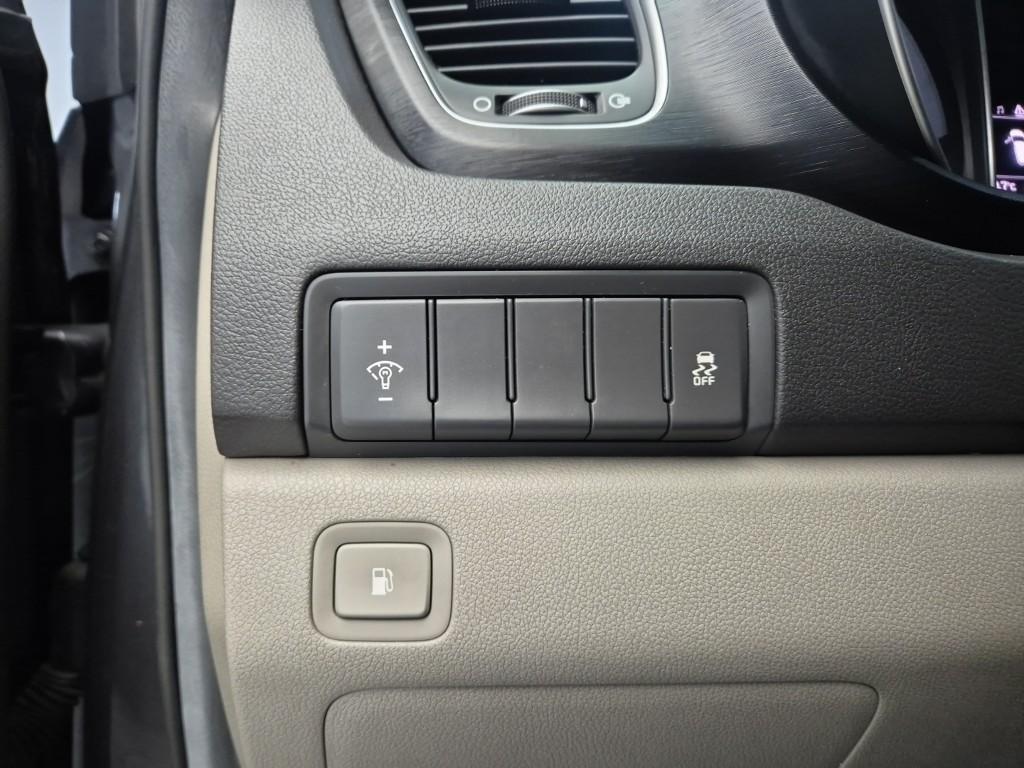 KIA Carnival 2015 Gris - Importación desde Corea - HF Imports Iquique - Foto 16