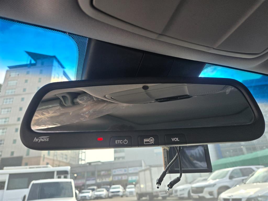 HYUNDAI Grandeur - Vista 8