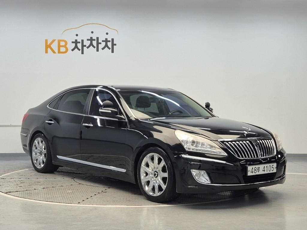 HYUNDAI Equus - Vista 4
