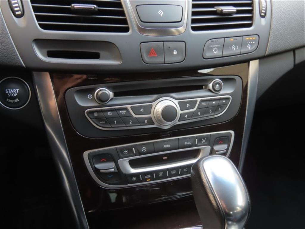 SAMSUNG SM5 2010 Negro - Importación desde Corea - HF Imports Iquique - Foto 8