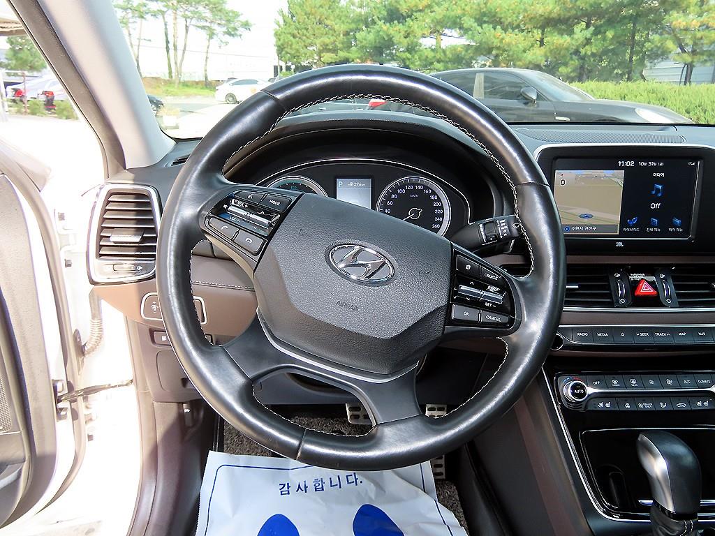 HYUNDAI Grandeur - Vista 8