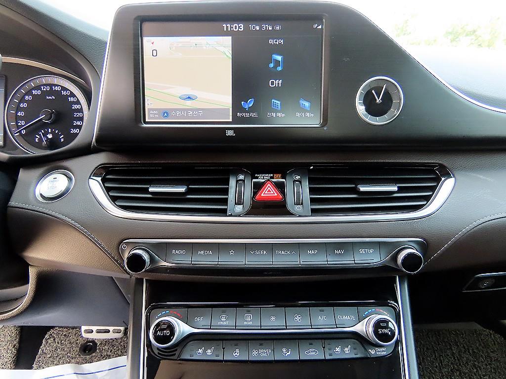 HYUNDAI Grandeur 2018 Blanco - Importación desde Corea - HF Imports Iquique - Foto 14