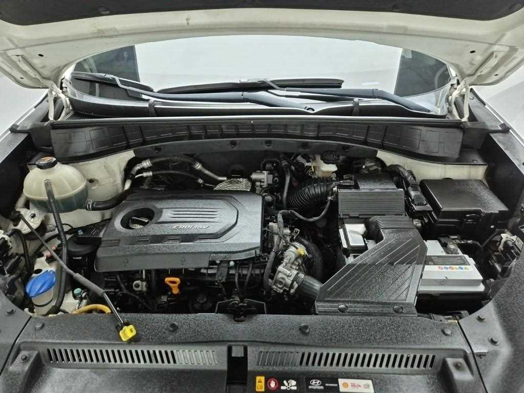 HYUNDAI Tucson - Vista 5