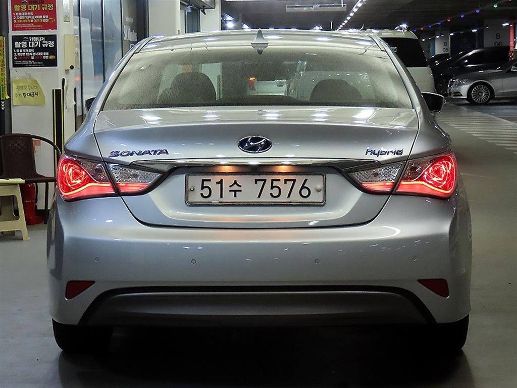 HYUNDAI Sonata - Vista 5