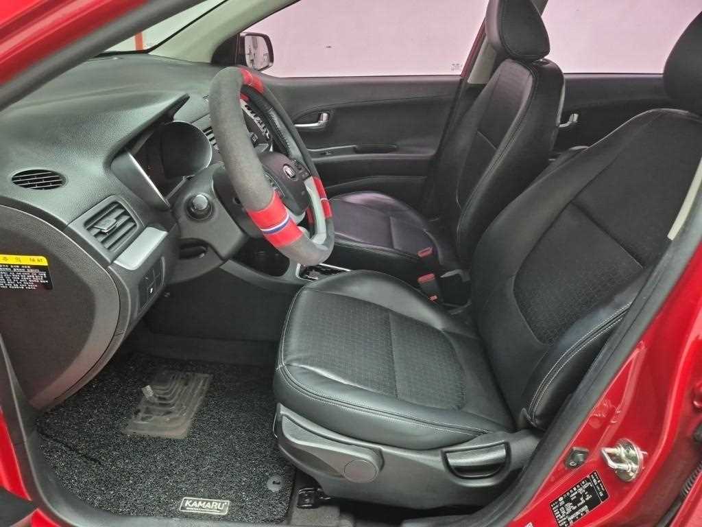 KIA Morning - Vista 11