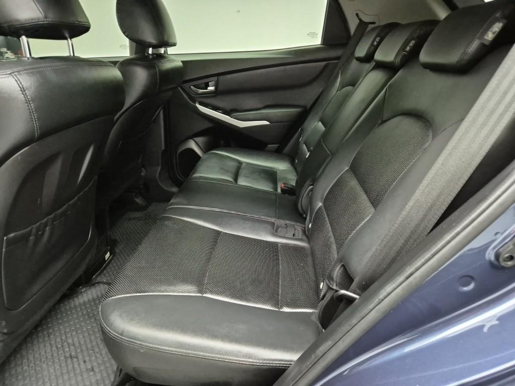 Ssangyong Korando - Vista 12