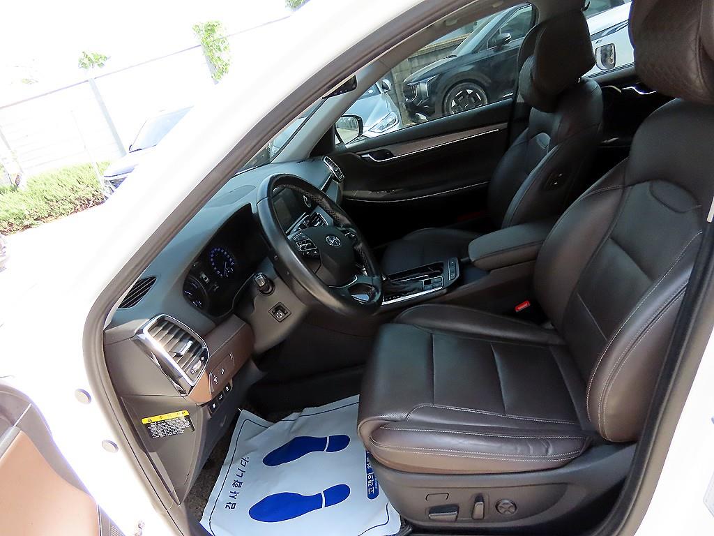 HYUNDAI Grandeur - Vista 5