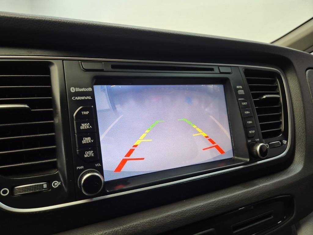 KIA Carnival 2015 Gris - Importación desde Corea - HF Imports Iquique - Foto 13