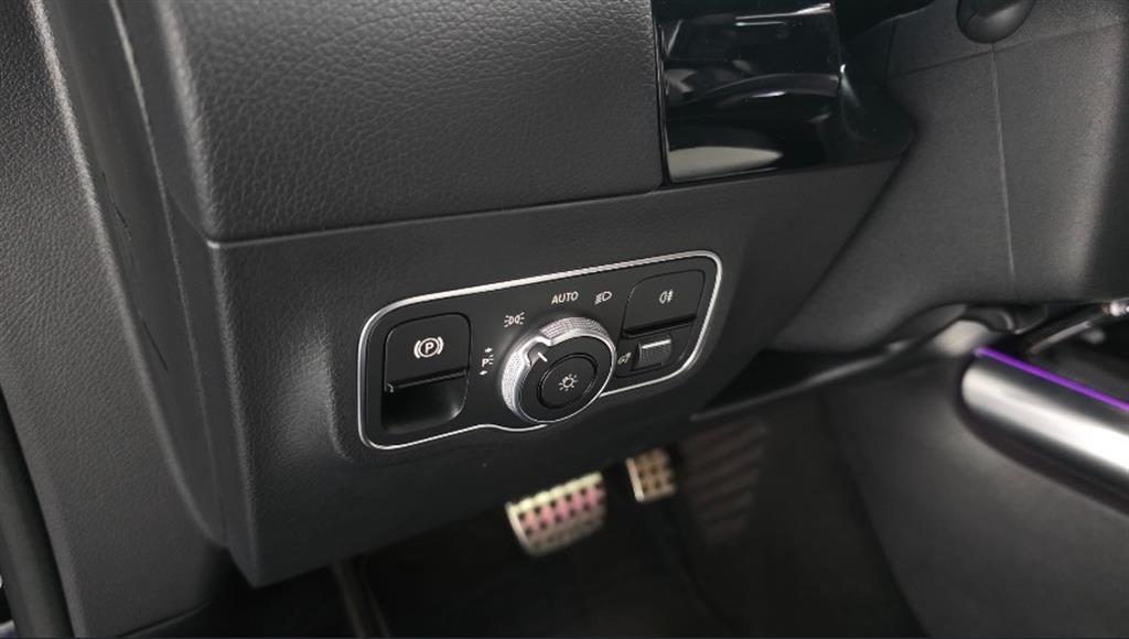 Mercedes Benz GLA Class 2020 Negro - Importación desde Corea - HF Imports Iquique - Foto 17