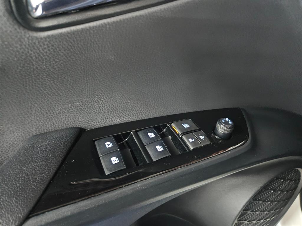 Toyota Prius 2018 Blanco - Importación desde Corea - HF Imports Iquique - Foto 14