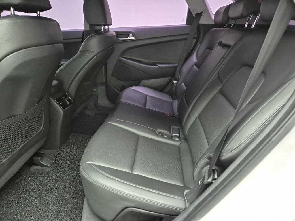 HYUNDAI Tucson - Vista 12