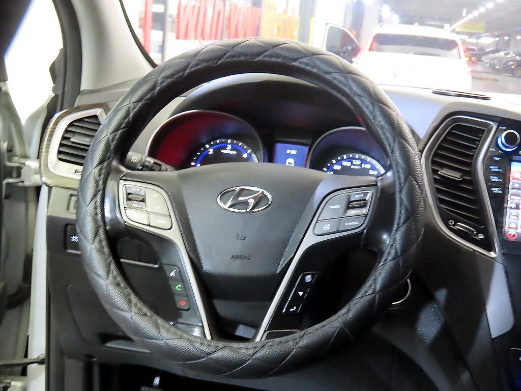 HYUNDAI Santa Fe - Vista 8