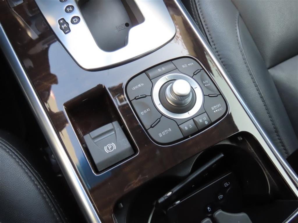 SAMSUNG SM5 2010 Negro - Importación desde Corea - HF Imports Iquique - Foto 7