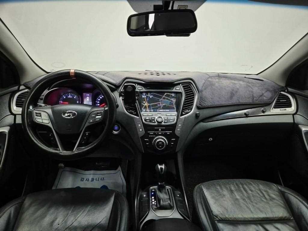 HYUNDAI Santa Fe - Vista 7