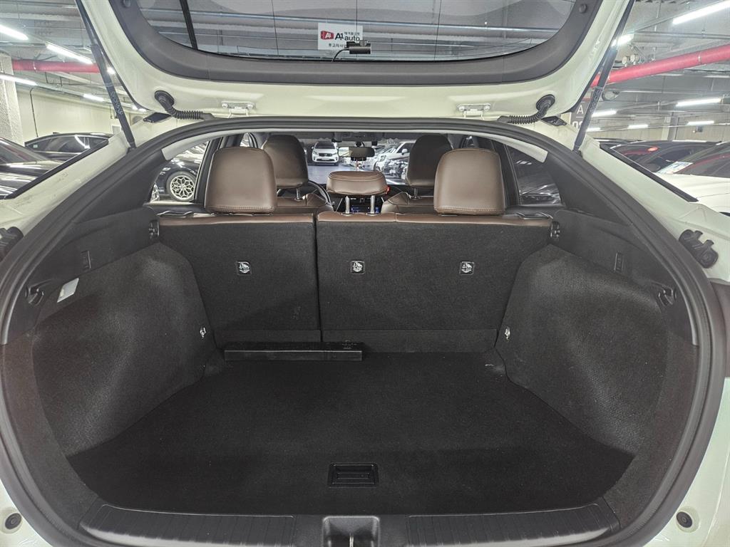 Toyota Prius 2018 Blanco - Importación desde Corea - HF Imports Iquique - Foto 17