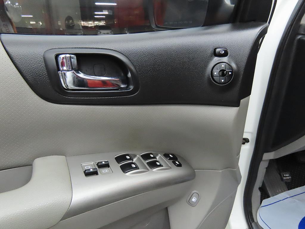 KIA Carnival 2013 Blanco - Importación desde Corea - HF Imports Iquique - Foto 16