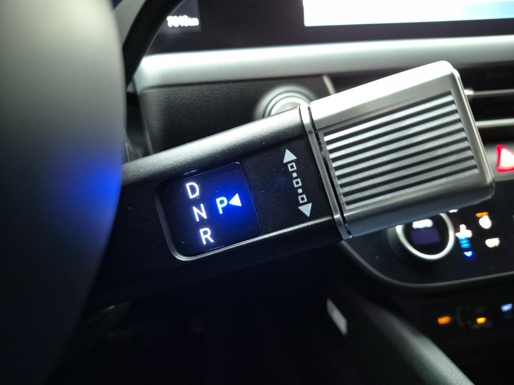 HYUNDAI Sonata - Vista 8