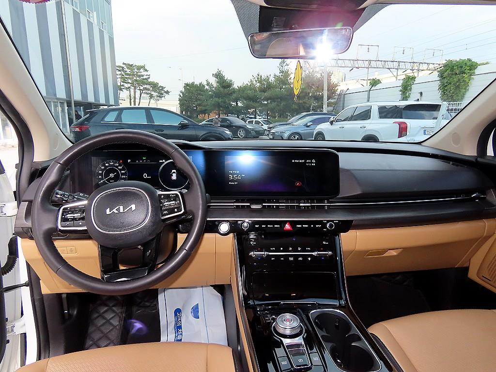 KIA Carnival - Vista 7