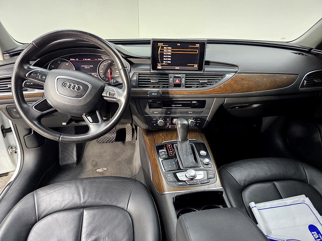 Audi A6 - Vista 5