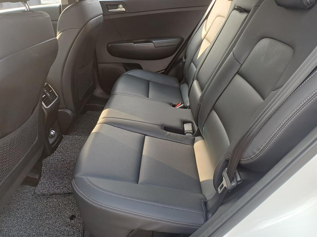 KIA Sportage 2018 Blanco - Importación desde Corea - HF Imports Iquique - Foto 15