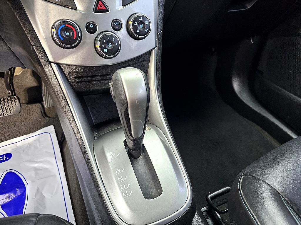 Chevrolet Trax 2015 Blanco - Importación desde Corea - HF Imports Iquique - Foto 13