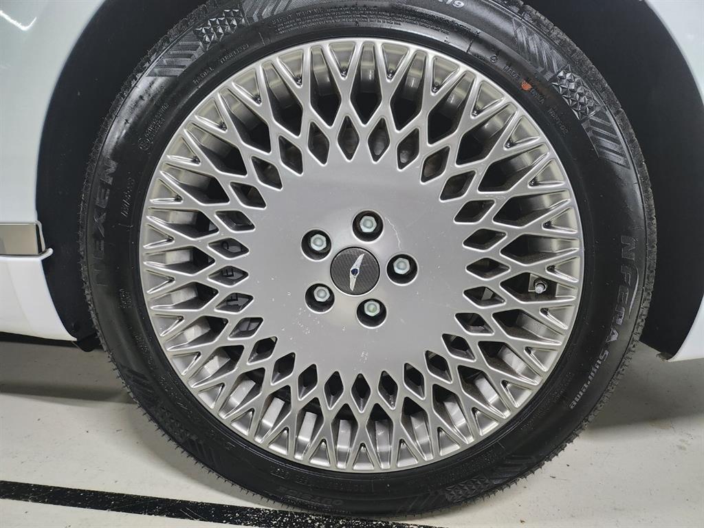 Genesis G80 - Vista 5