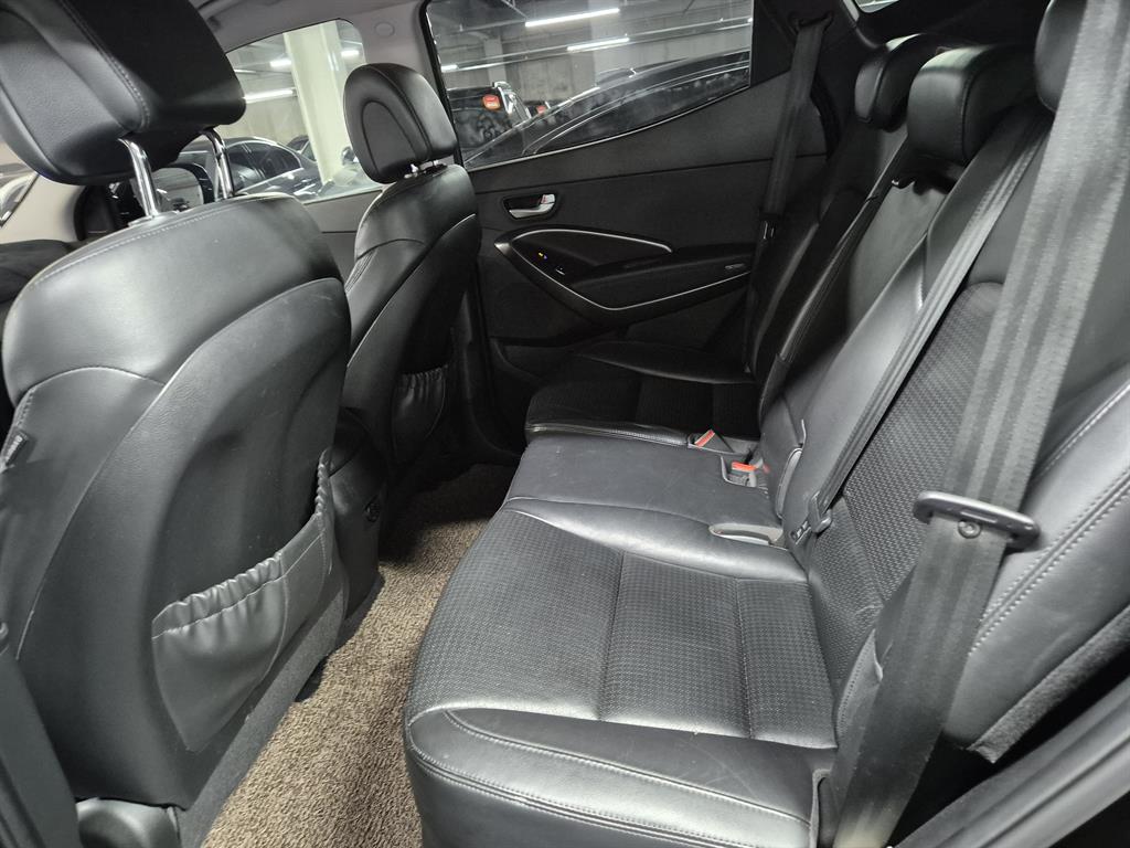 HYUNDAI Santa Fe - Vista 7