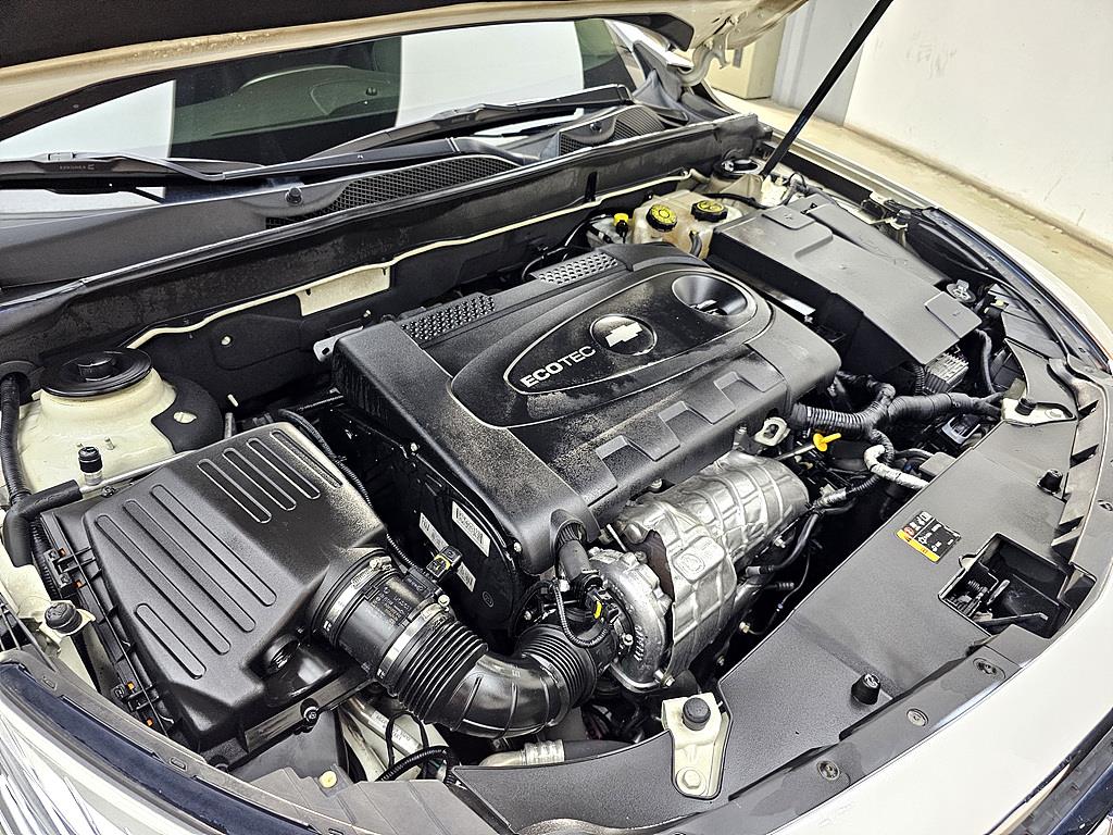 Chevrolet Malibu - Vista 6