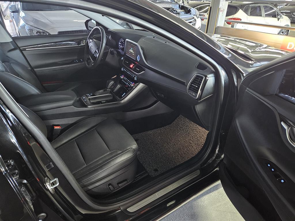 HYUNDAI Grandeur - Vista 8