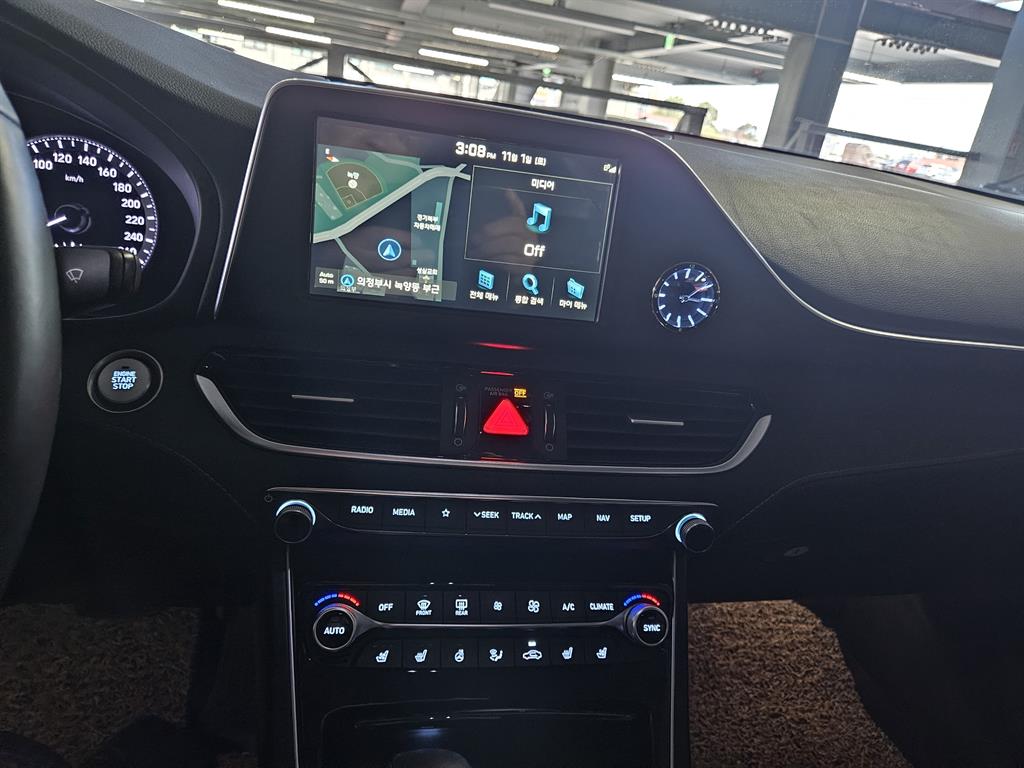 HYUNDAI Grandeur 2019 Negro - Importación desde Corea - HF Imports Iquique - Foto 15