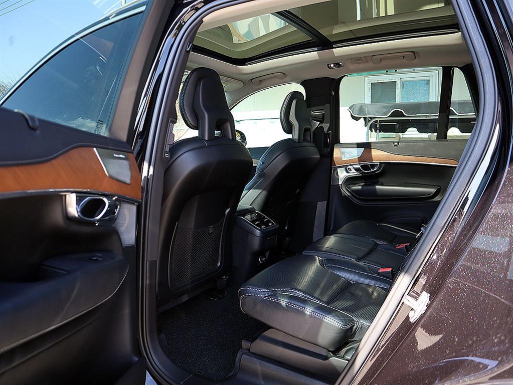 Volvo XC90 2018 Negro - Importación desde Corea - HF Imports Iquique - Foto 7