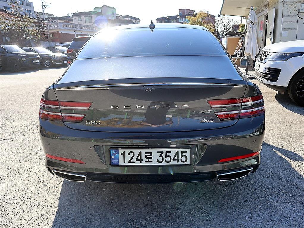 Genesis G80 - Vista 7