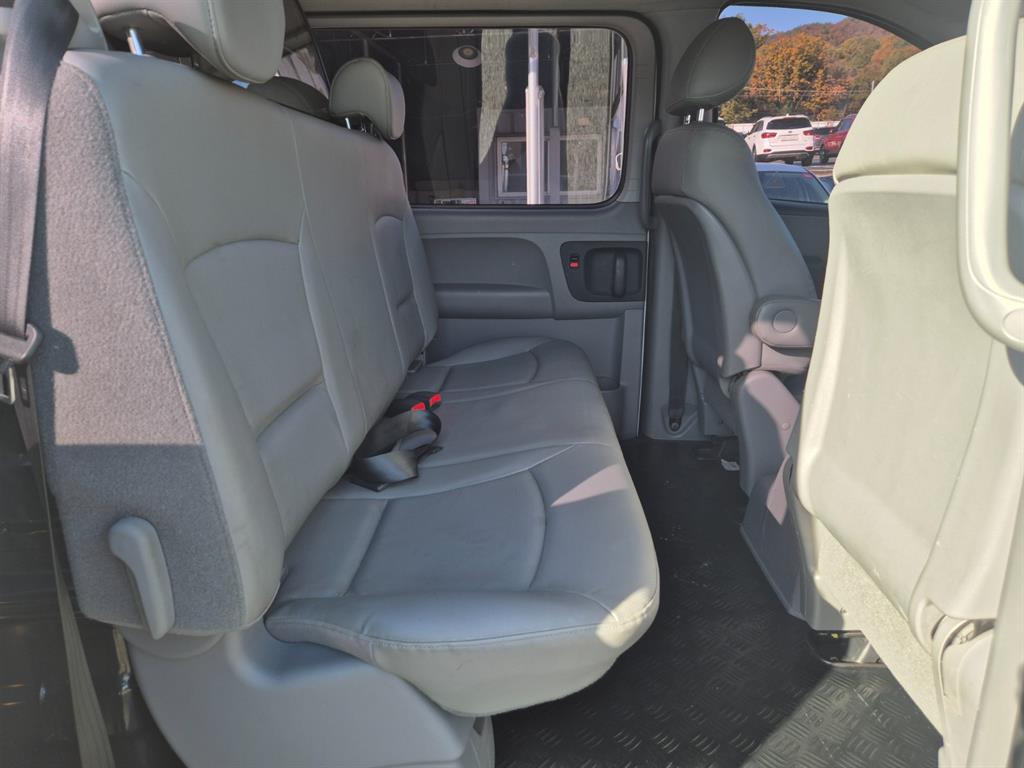 HYUNDAI Starex 2014 Blanco - Importación desde Corea - HF Imports Iquique - Foto 18