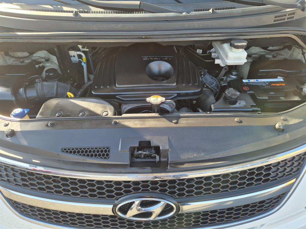 HYUNDAI Starex 2014 Blanco - Importación desde Corea - HF Imports Iquique - Foto 20