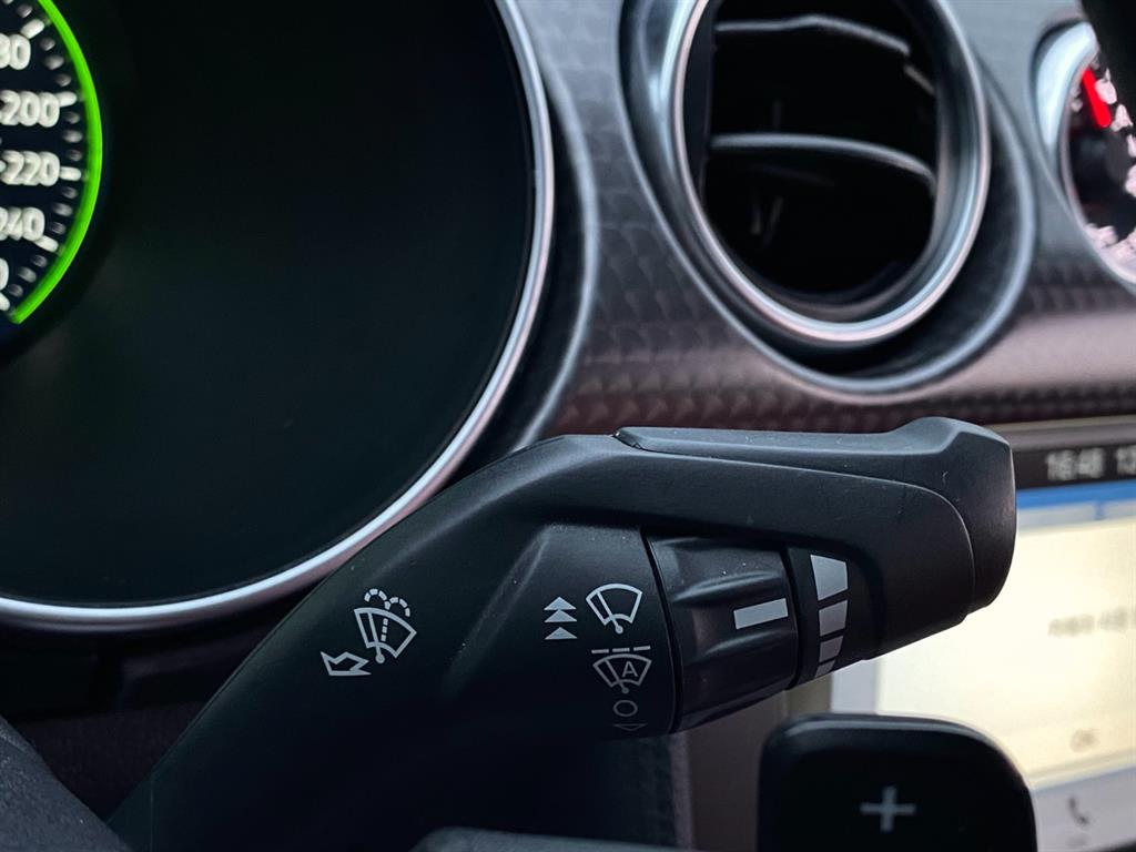 Ford Mustang 2018 Blanco - Importación desde Corea - HF Imports Iquique - Foto 16